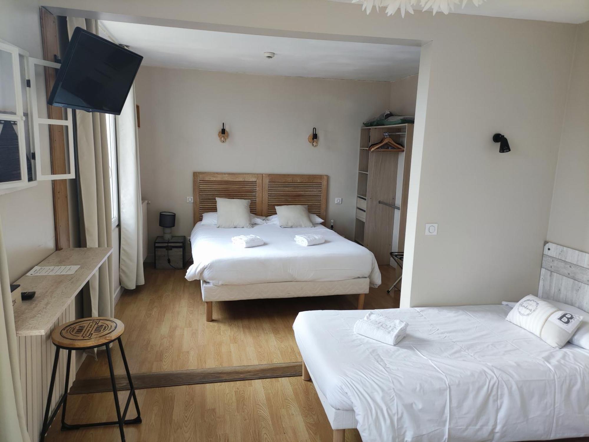 מונטיניאק Hotel Le P'Tit Monde מראה חיצוני תמונה