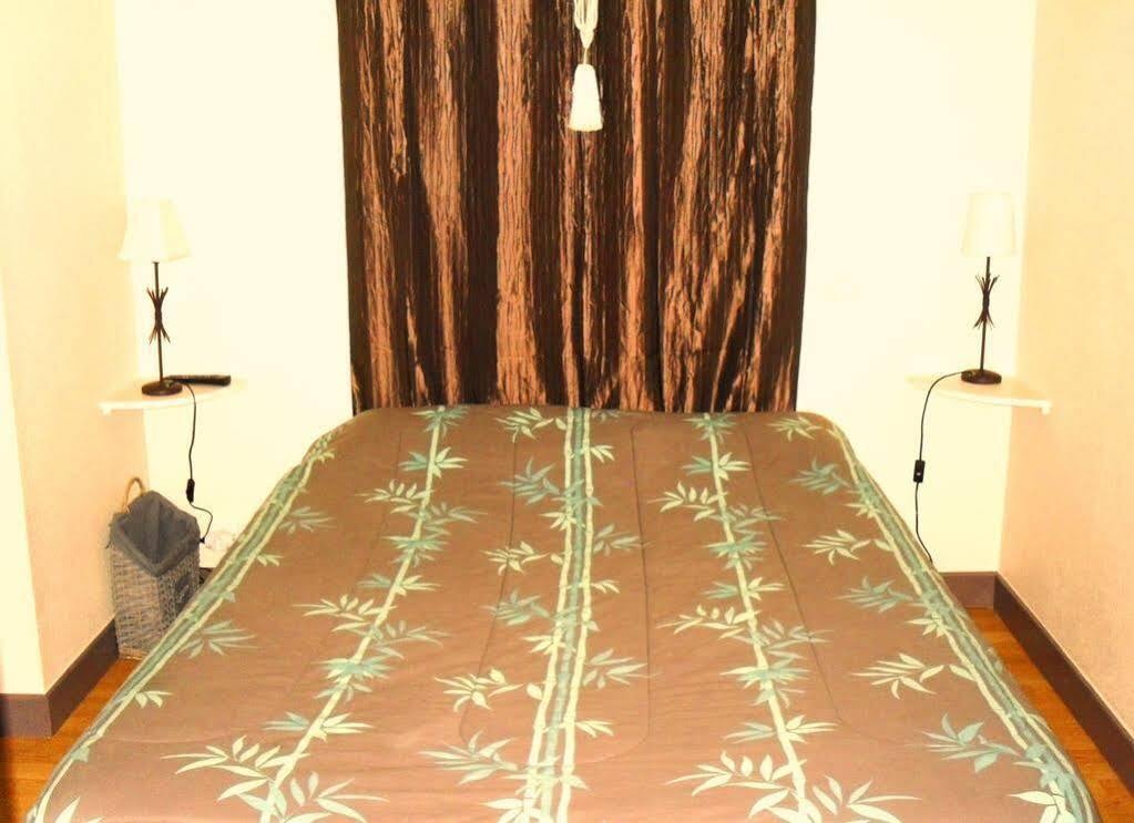 מונטיניאק Hotel Le P'Tit Monde מראה חיצוני תמונה