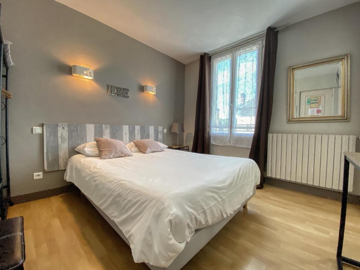 מונטיניאק Hotel Le P'Tit Monde מראה חיצוני תמונה